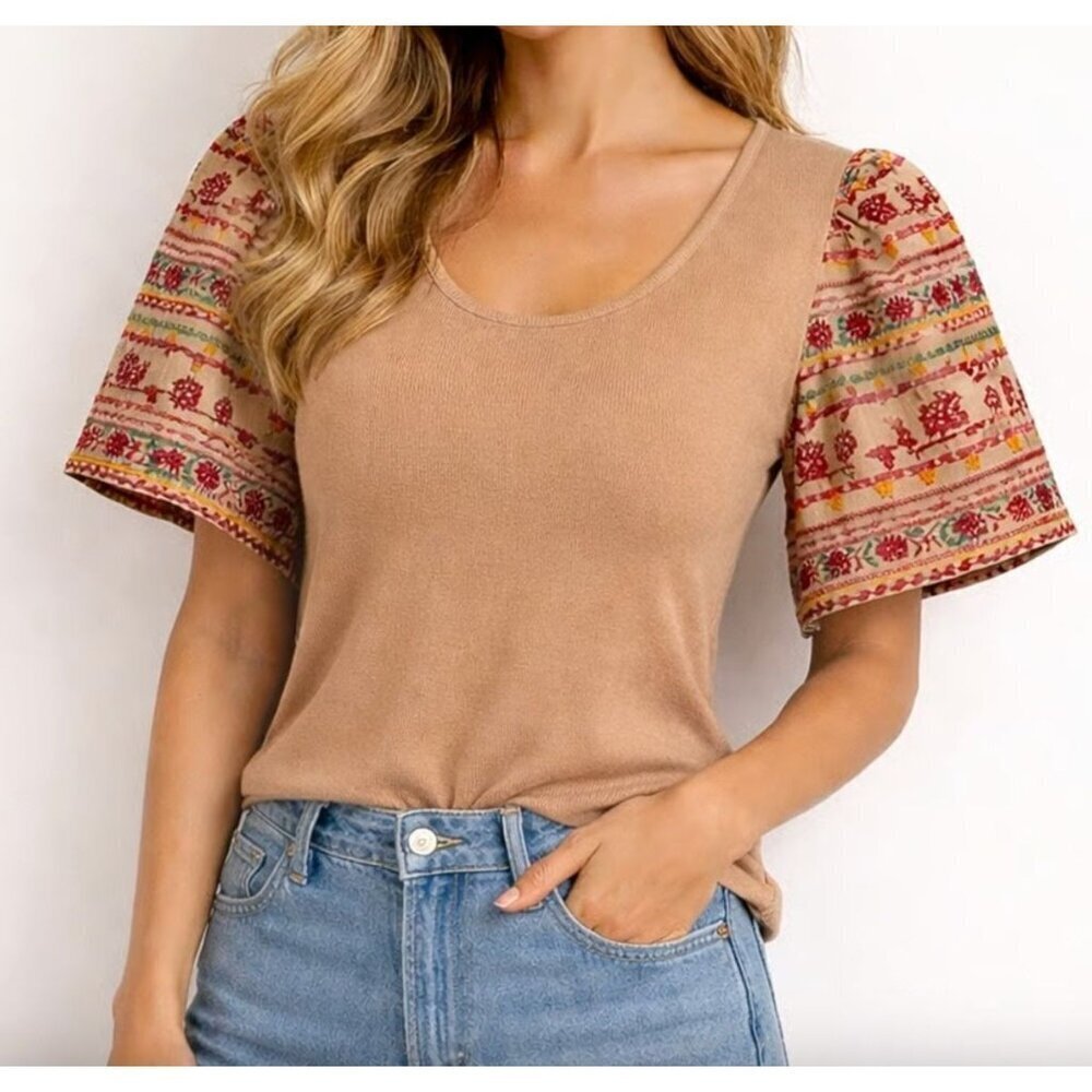 NWOT Dolan Anthropologie Embroidered Puff Sleeve Ribbed Top Tan Brown Size S